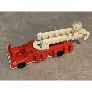 Vintage‎ 1980s Fisher-Price Little People Fire Truck #346